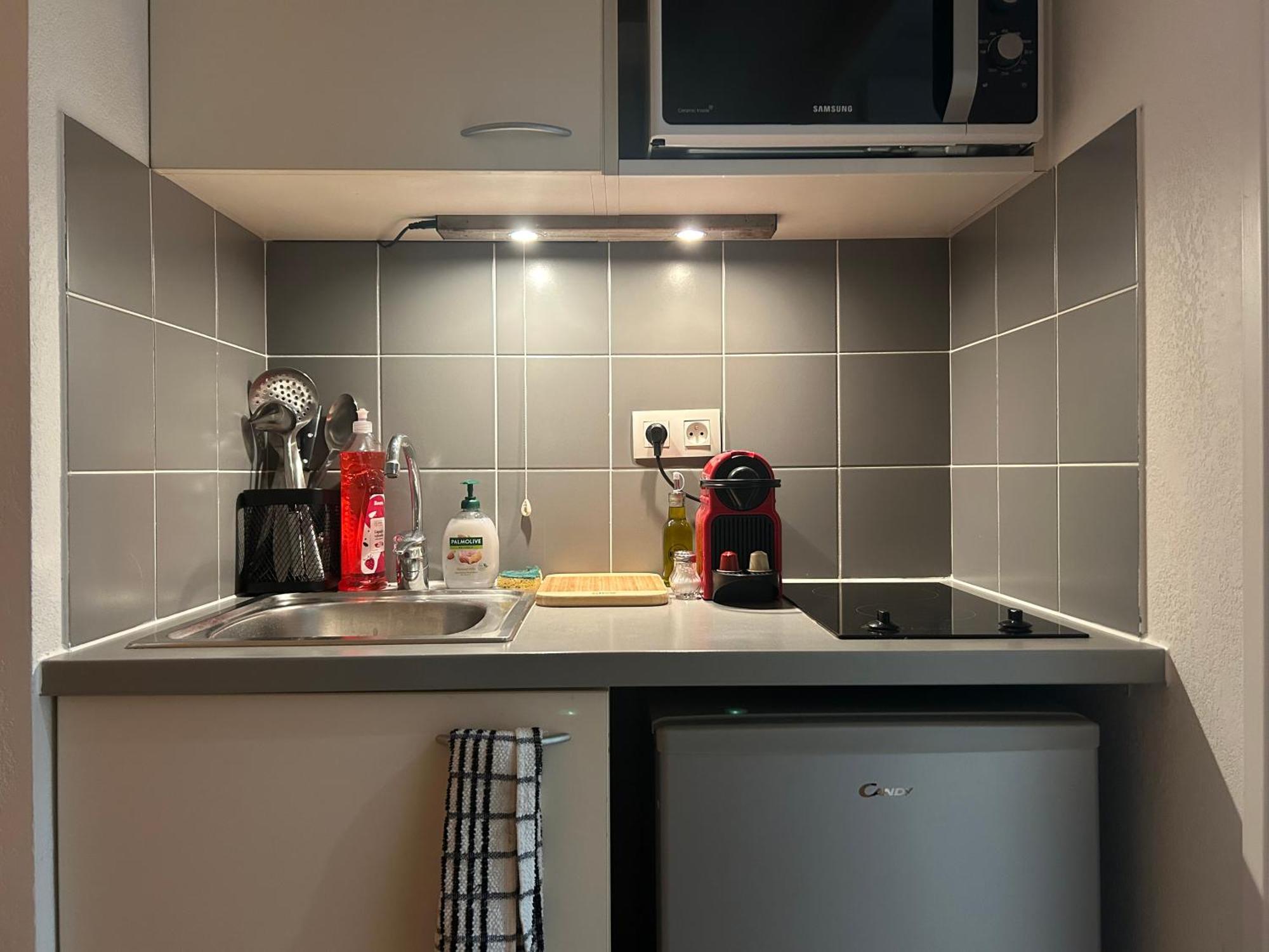 Appart'Hotel - Gare Tgv - Avignone Esterno foto